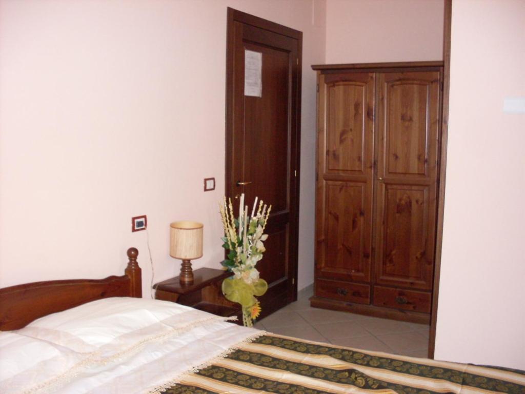 Il Rifugio Hotel Celano Bagian luar foto